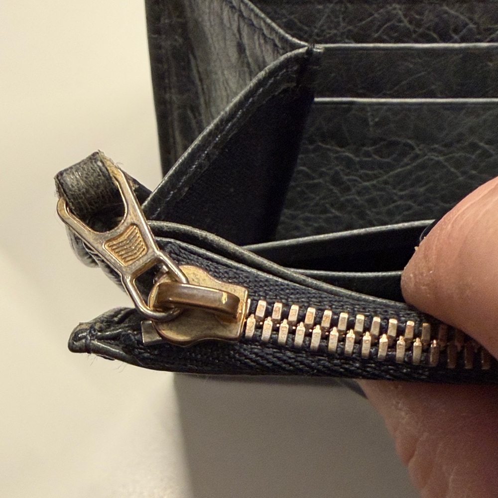 Balenciaga City Wallet - Picture 8 of 9